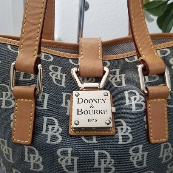 Dooney & Bourke Canvas Monogram Bucket Bag Grey White Canvas Leather Tote - Picture 4 of 10